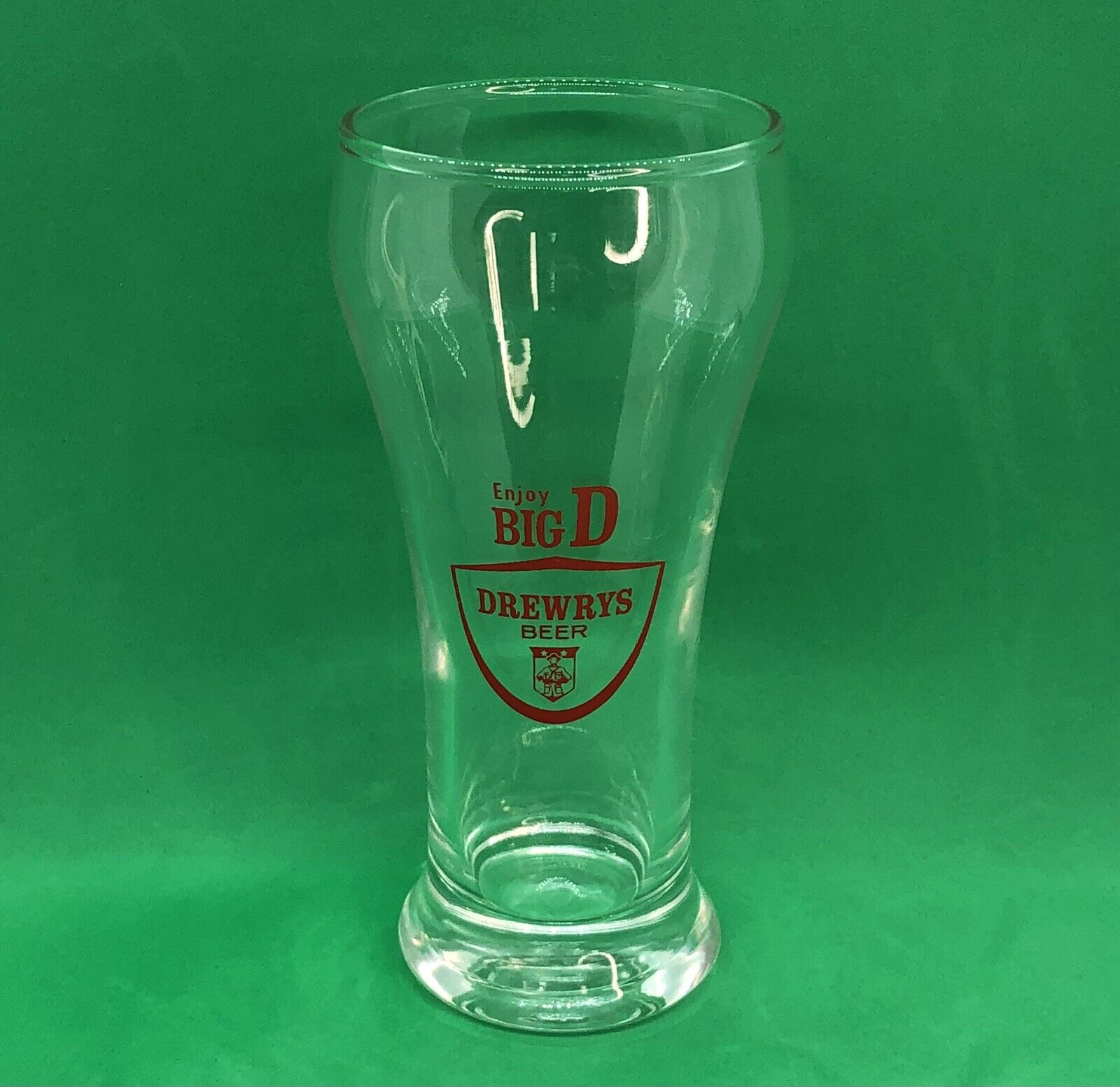 Drewrys Beer Glass / Bulge Top Sham / Vintage Tavern Advertising / Home Barware