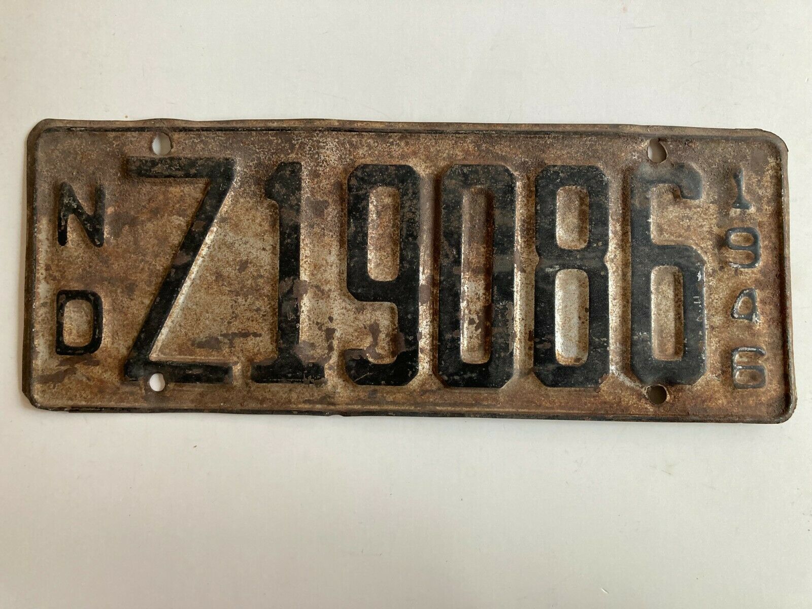 1946 North Dakota Farm Truck License Plate Rare Z Prefix Single Year (no Pairs)