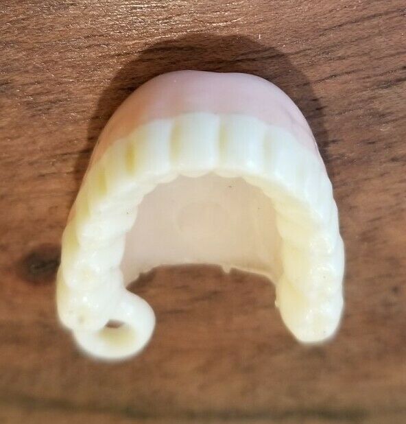 Vintage Plastic Top Jaw Of Teeth Plastic Charm Or Pendant