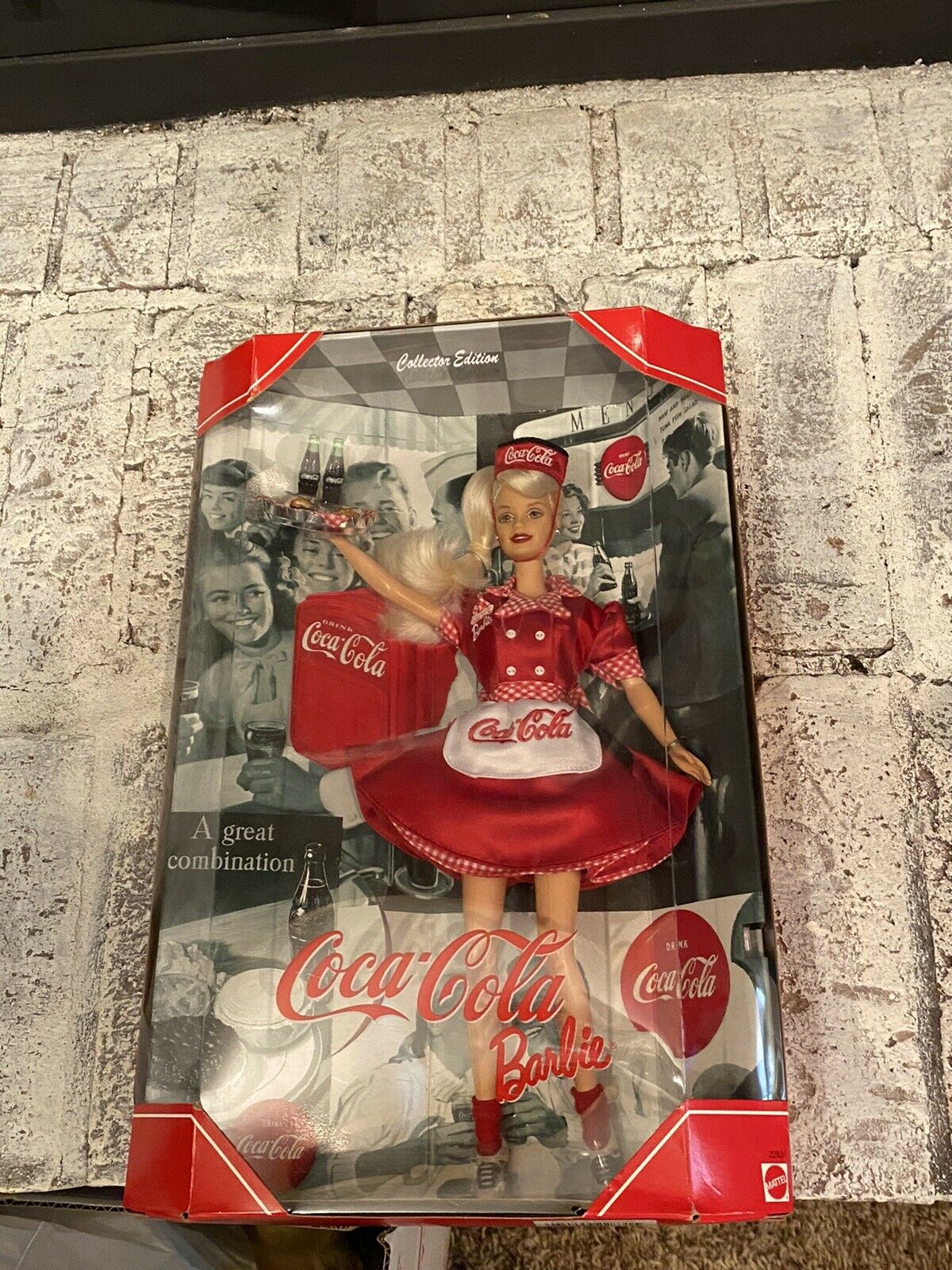 Coca Cola Barbie Doll Collectors Edition #22831 Car Hop Waitress 1998 Mattel