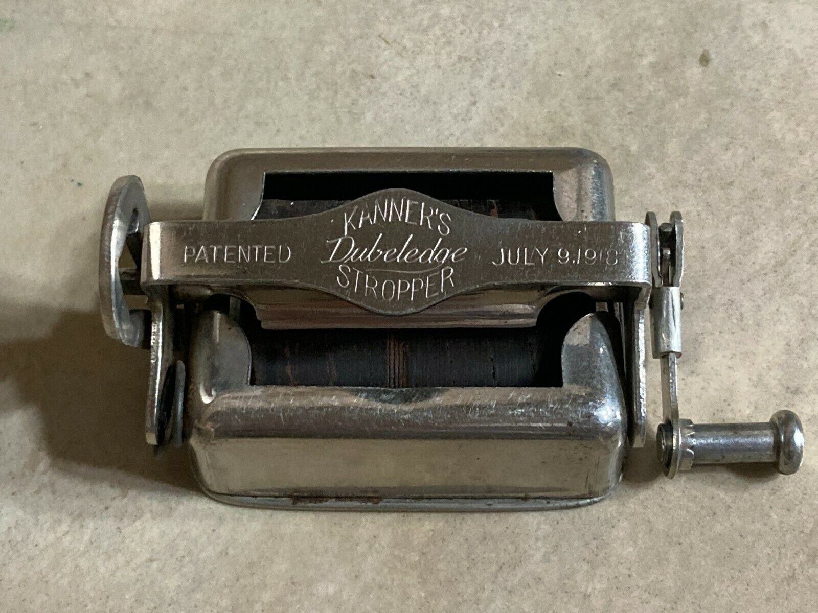 Vintage Kanners Dubeledge Stropper For Double Edge Razor Blades Patent July 1918