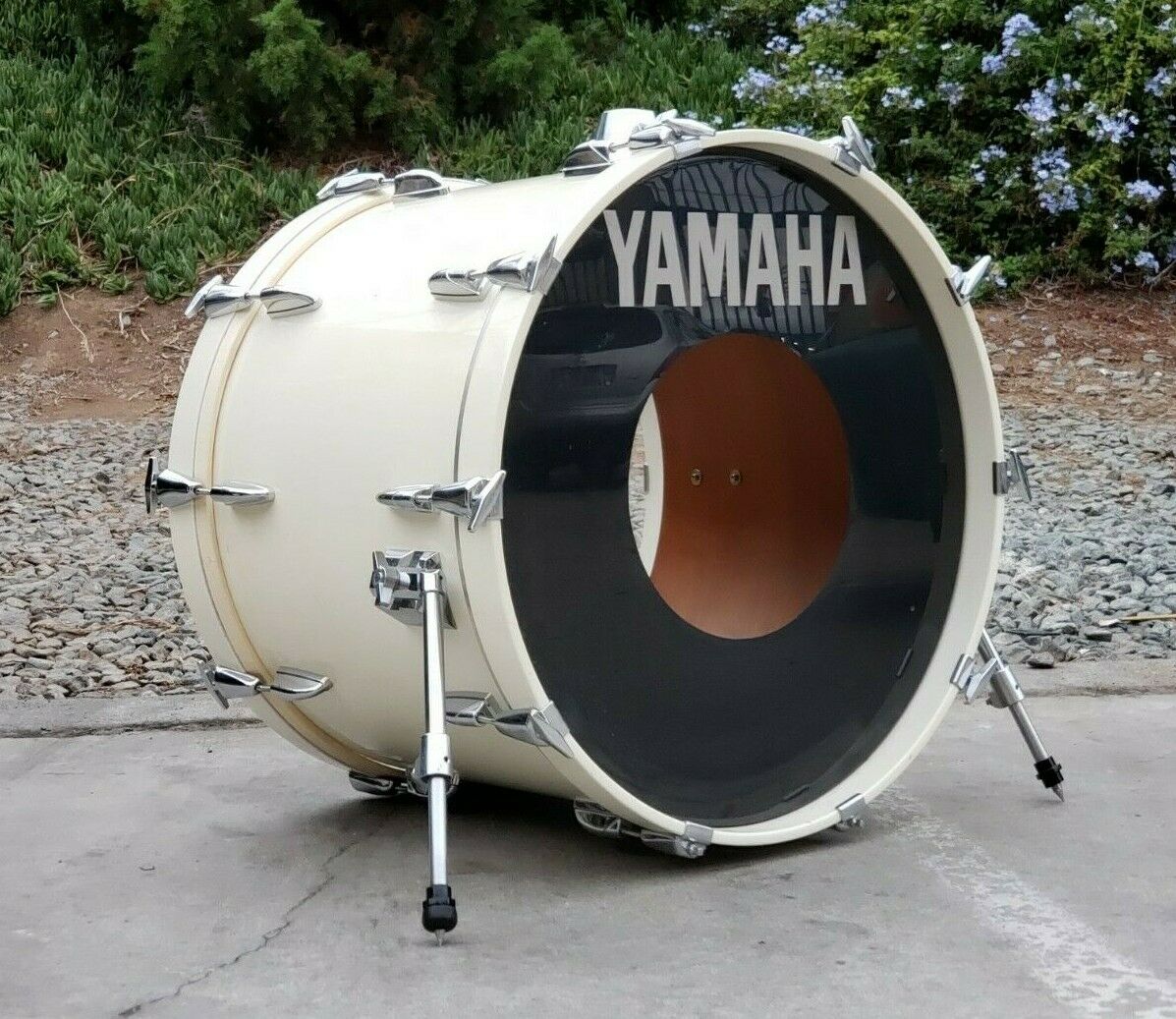 Yamaha Tour Custom Japan 22" Bass Drum 1980s White