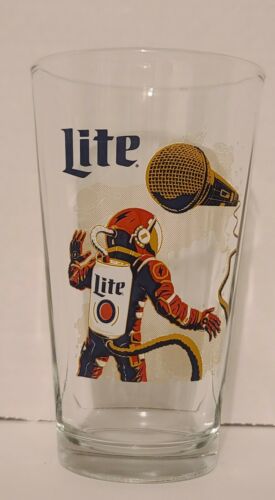 Rare Vintage 1 Pint (16 Fl Oz) Miller Lite Astronaut Beer Glass