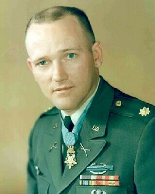 Major Roger H.c. Donlon Medal Of Honor Recipient Portrait 8x10 Photo 34